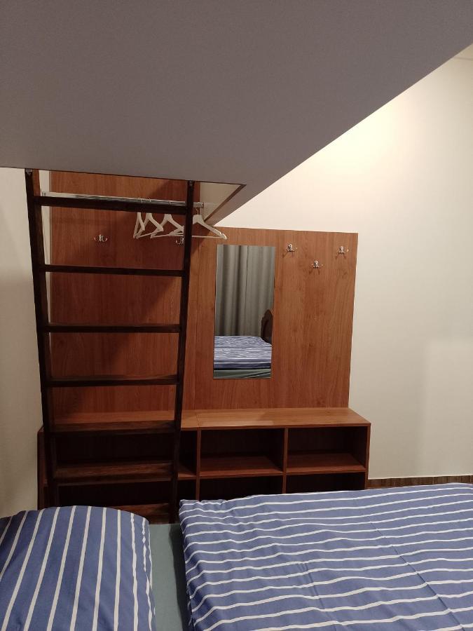 Králŭv Dvŭr Penzion Litohlavy 17 - Na Samote U Lesa מראה חיצוני תמונה